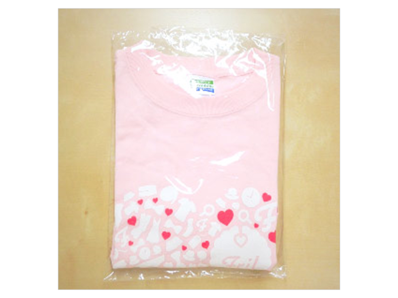 商品を梱包する_Tシャツ_1.png